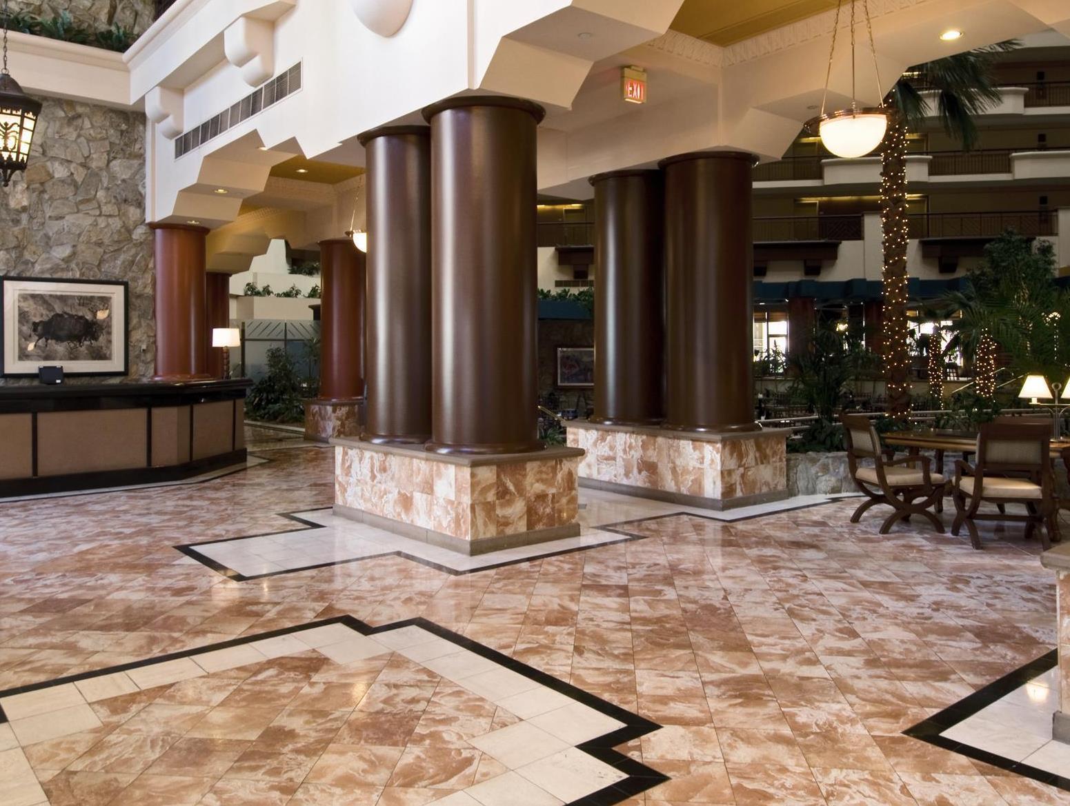 فندق أجنحة إمباسي باي هيلتون فينيكس داون تاون المظهر الخارجي الصورة
